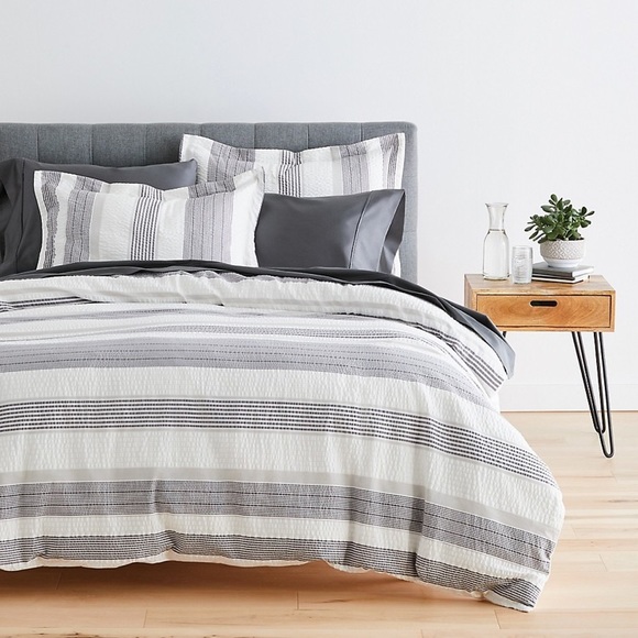 distinctly home Other - Distinctly Home 3-Piece Duvet Cover Set
